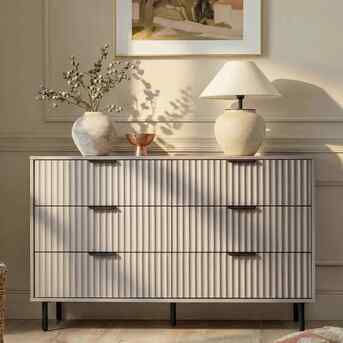London, Furniture, GBP 129,  Flutrina Wide Painted 6 Drawer Chest Of Drawers