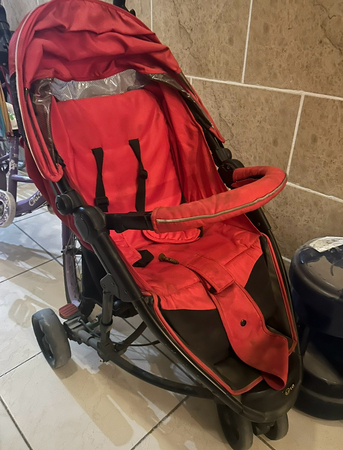 Jeddah, Baby & Kid Stuff, SAR 125,  Stroller For Sale In Jeddah SR 125