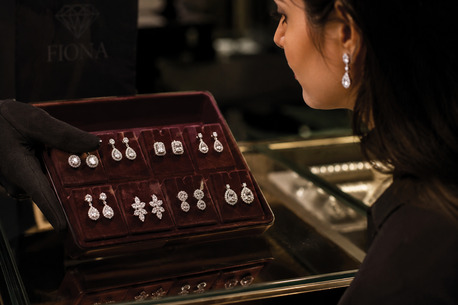 Bangalore, Clothing & Accessories, Premium Diamond Earrings Near Yelahanka | Fiona Diamonds