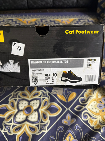 Riyadh, Clothing & Accessories, SAR 475,  Caterpillar Safety Shoes