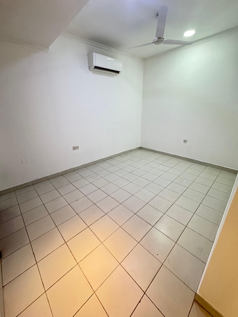 Hoora, Apartments, Flats, Houses & Villas, BHD 200/month,  2 BR,  2 BHK Flat For Rent
