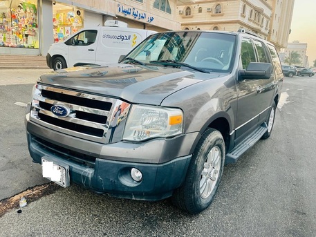 Jeddah, Vehicles, Cars & Trucks , SAR 30000,  Ford Expedition 2011,  2011,  Automatic,  382000 KM,   For Sale &ndash; 38,0000 Km &ndash; Well Maintained