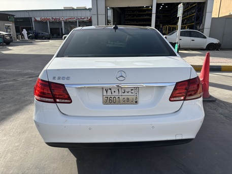 Riyadh, Vehicles, Cars & Trucks , SAR 40000,  Mercedes-Benz 200,  2014,  Automatic,  250 KM,  For Sale Mercedes Benz E200