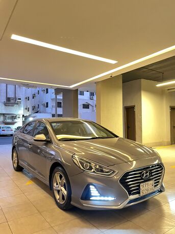 Jeddah, Vehicles, Cars & Trucks , SAR 35000,  Hyundai Sonata For The Sale,  2018,  Automatic,  300 KM,