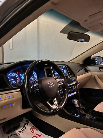 Jeddah, Vehicles, Cars & Trucks , SAR 35000,  Hyundai Sonata For The Sale,  2018,  Automatic,  300 KM,