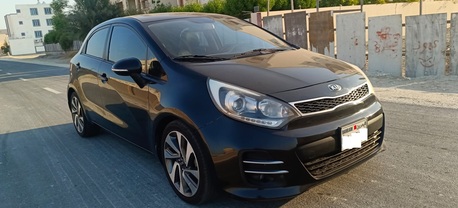 Juffair, Vehicles, Cars & Trucks , BHD 2250,  Kia Rio Hatchback,  2016,  Automatic,  140500 KM,  Cute Nice Car, Clean And Neat, Lady Used, Full Option ! Sun-roof, Alloy Wheels Etc.
