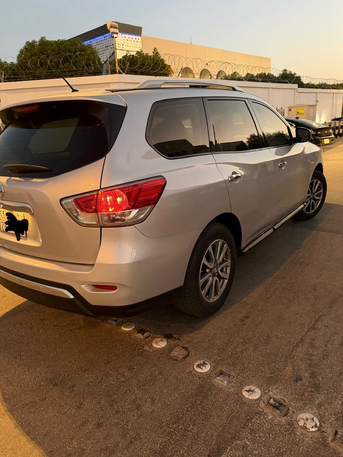 Al Malaz, Vehicles, Cars & Trucks , SAR 28500,  Nissan Pathfinder,  2016,  Automatic,  26000 KM,