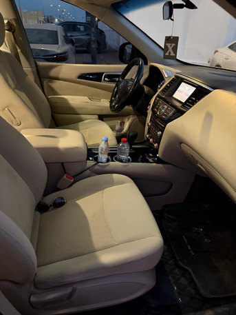 Al Malaz, Vehicles, Cars & Trucks , SAR 28500,  Nissan Pathfinder,  2016,  Automatic,  26000 KM,