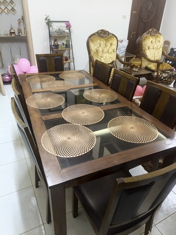 Al Safa, Furniture, SAR 550,  8 Seater Dining Table For Sale(very Good Condition)