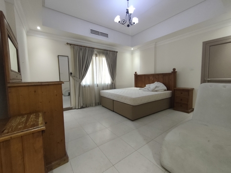 Juffair, Apartments, Flats, Houses & Villas, BHD 350/year,  2 BR,  Gorgeous Fully Furnished Flat 2 Bhk At Juffair Just  350