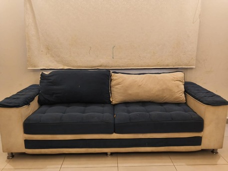 Madinat Al Ummal, Free Items, 6 Seater Sofa