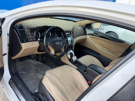 Jubail, Vehicles, Cars & Trucks , SAR 20000,  Hyundai Sonata,  2013,  Automatic,  293045 KM,