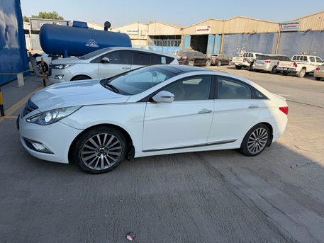 Jubail, Vehicles, Cars & Trucks , SAR 20000,  Hyundai Sonata,  2013,  Automatic,  293045 KM,