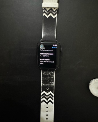Jeddah, Mobile Phones, SAR 400,  Apple Watch Series 6 For Sale