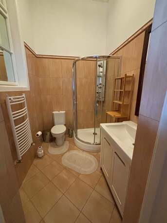 Budapest, Apartments, Flats, Houses & Villas, HUF 250/month,  Furnished,  1 BR,  48 Sq. Meter,  Elegant Loft Apartment For Rent By Owner In The Heart Of Budapest