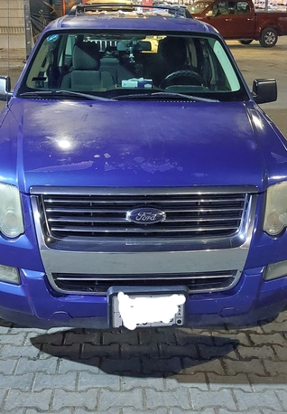 Riyadh, Vehicles, Cars & Trucks , SAR 16000,  Ford Explorer,  2010,  Automatic,  300000 KM,