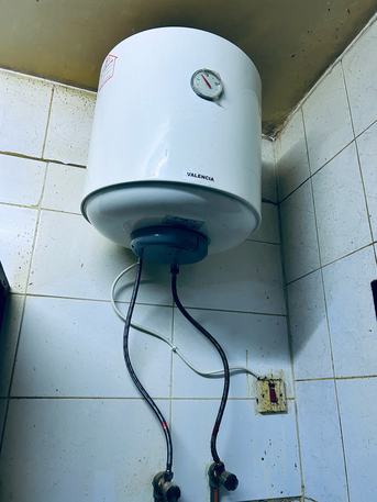 Hara, Appliances, SAR 100,  Geyser For Sale| Opposite Baba Sweets