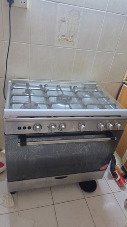 Umm Al Hassam, Household Items, BHD 50,  5 Burner Cooking Range For Sale