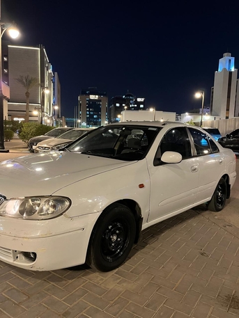 Riyadh, Vehicles, Cars & Trucks , SAR 9500,  Nissan Sunny,  2004,  Manual,  560 KM,