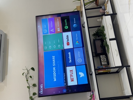 Jubail, Electronics, SAR 850,  📺 FOR SALE – IKON 65” Curved TV