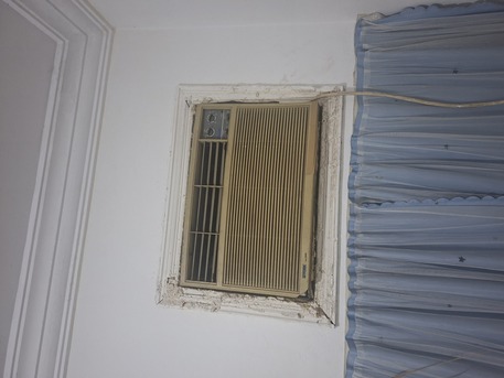 Jeddah, Appliances, SAR 2550,  6 Month Old Double Door Refrigerator, Window Ac 2 Nos, Baby Car Seater, Baby Cot