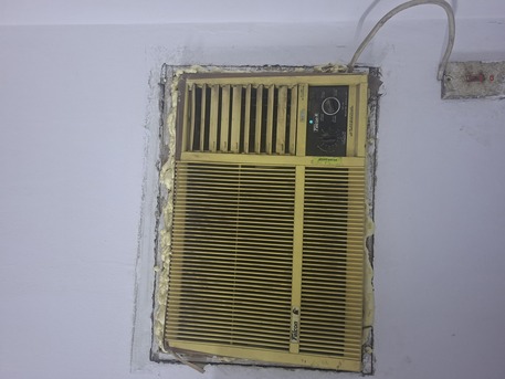 Jeddah, Appliances, SAR 2550,  6 Month Old Double Door Refrigerator, Window Ac 2 Nos, Baby Car Seater, Baby Cot