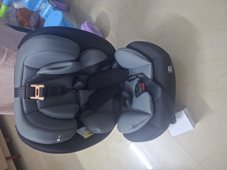 Jeddah, Appliances, SAR 2550,  6 Month Old Double Door Refrigerator, Window Ac 2 Nos, Baby Car Seater, Baby Cot