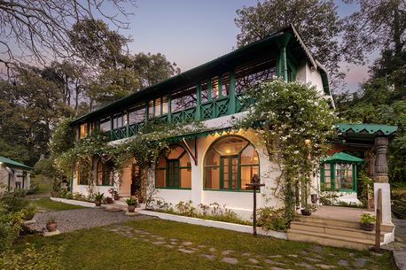 New Delhi, Villas, Villa In Uttarakhand | Luxury Vacation Villas By V Are Family