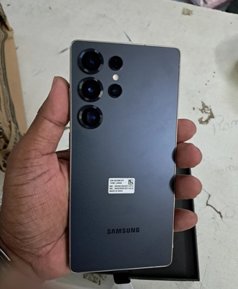 Hofuf, Mobile Phones, SAR 3100,  Same As New Samsung S25 Ultra 12/256