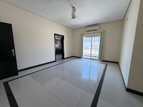 Hidd, Apartments, Flats, Houses & Villas, BHD 300/month,  3 BR,  Staff Accommodation For Rent In Hidd | Near In & Out Petrol Station | Balcony