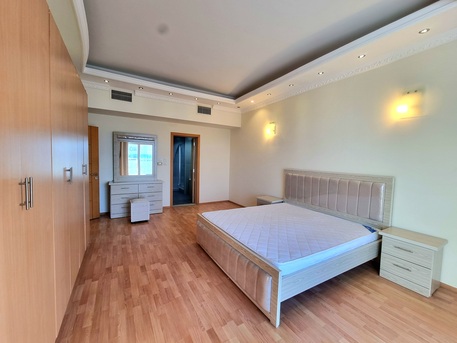Amwaj Islands, Apartments, Flats, Houses & Villas, BHD 700/month,  Furnished,  4 BR,  180 Sq. Meter,  Sea View 2 BR FF Apartment With Balcony Close To Lagoon Park