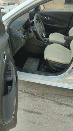 Riyadh, Vehicles, Cars & Trucks , SAR 32000,  Changan Alsvin,  2026,  Automatic,  21450 KM,  New Alsvin, Top Model, Sunroof, Alloy Rims, Back Camera And Sensors, Like New