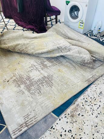 Jeddah, Household Items, SAR 200,  OLD CARPET FOR SALE