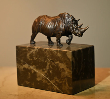Mumbai, Offices, Buy Bronze Sculptures Online | Dekoro