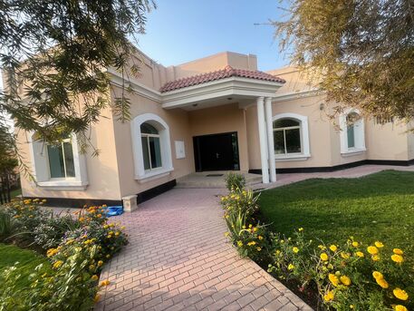 Janabiya, Villas, BHD 950,  Furnished,  Greenish 4BR Villa For Rent In Janabiyah | Private Pool & Garden | Near Rugby Club