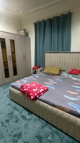 Al Suwaidi, Rooms for Rent, SAR 1300/month,  Full Furnished Family Room Available For Couple / Small Family