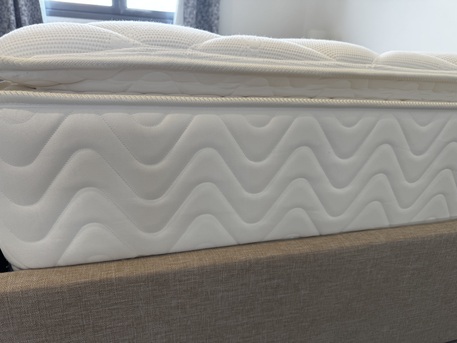 Jeddah, Furniture, SAR 2100,  Simmons Deep Sleep King Size Mattress - 180cm X 200cm