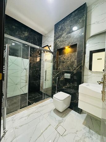 Amman, Apartments, Flats, Houses & Villas, JOD 20000/year,  3 BR,  165 Sq. Meter,  Duplex Rooftop Apartment For Rent \\ Al Swafiyieh