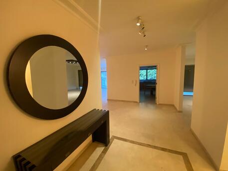 Amman, Apartments, Flats, Houses & Villas, JOD 18000/year,  4 BR,  260 Sq. Meter,  Semi Ground Floor Apartment For Rent In Jabal Amman