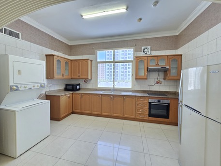 Juffair, Apartments, Flats, Houses & Villas, BHD 380/month,  Furnished,  3 BR,  135 Sq. Meter,  One Month Free !!! Spacious 3 Bhk | Free Wifi | Family Building | Near Juffair Mall