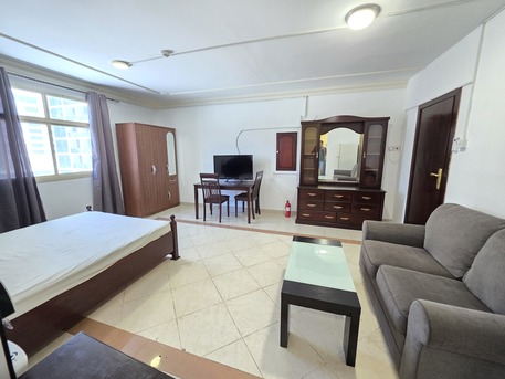 Juffair, Apartments, Flats, Houses & Villas, BHD 180/month,  Furnished,  Studio,  600 Sq. Meter,  Budget Friendly | Free Wifi | Family Building | Near Juffair Mall