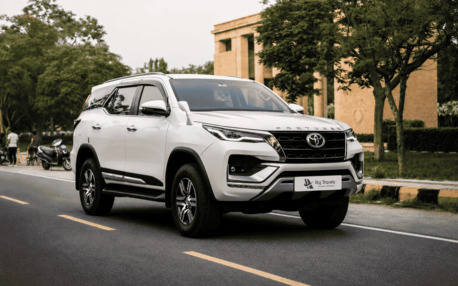 Jaipur, Travel, Fortuner Car Hire Jaipur For Family & Corporate Travel