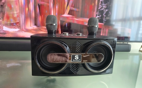Juffair, Electronics, BHD 14,  *Smartberry M25 Karaoke With 2 Cordless Mics*