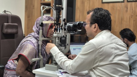 Lucknow, Lessons Wanted, Surgical Care For Retina Diseases
