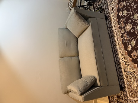 Dammam, Furniture, SAR 1400,  Full Sofa Set With Center Table And Carpet With Dining Tables And Free Household Items