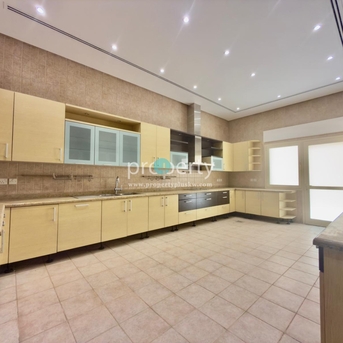 Kuwait City, Villas, KWD 3500,  Spacious Family Villa For Rent In Jabriya