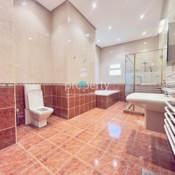 Kuwait City, Villas, KWD 3500,  Spacious Family Villa For Rent In Jabriya