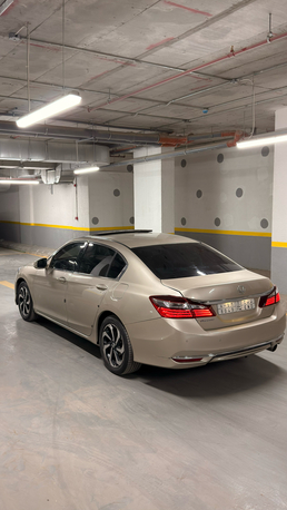 Riyadh, Vehicles, Cars & Trucks , SAR 34500,  Honda Accord EX-L,  2017,  Automatic,  318000 KM,  Honda Accord  Full Special Edition