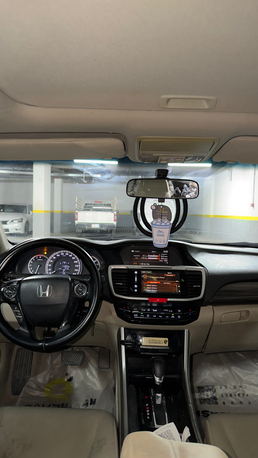 Riyadh, Vehicles, Cars & Trucks , SAR 34500,  Honda Accord EX-L,  2017,  Automatic,  318000 KM,  Honda Accord  Full Special Edition
