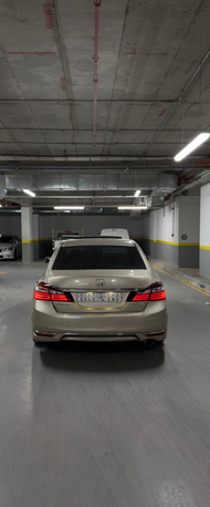 Riyadh, Vehicles, Cars & Trucks , SAR 34500,  Honda Accord EX-L,  2017,  Automatic,  318000 KM,  Honda Accord  Full Special Edition